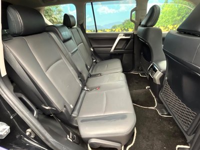 TOYOTA LAND CRUISER PRADO - 8