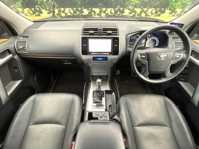 TOYOTA LAND CRUISER PRADO - 2