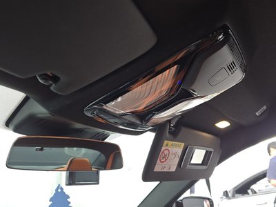 2021 BMW M4 缩略图 17