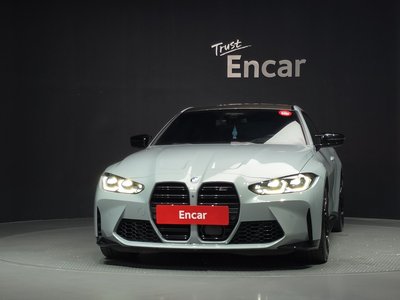 2021 BMW M4 照片 2