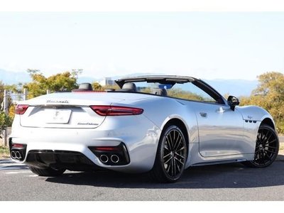 MASERATI GRANCABRIO - 6