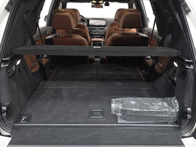 صورة مصغرة 20 لـ 2025 BMW X7