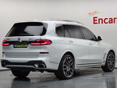 صورة 3 لـ 2025 BMW X7