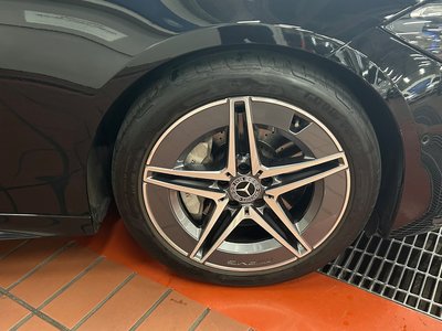 MERCEDES-BENZ C-CLASS - 4