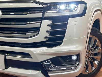 2025 Toyota LAND CRUISER 300 缩略图 13