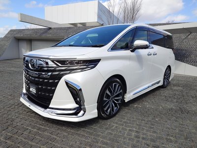 TOYOTA ALPHARD - 1