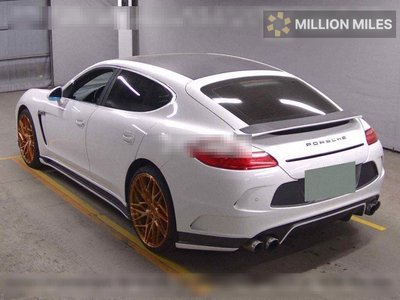 PORSCHE PANAMERA - 2