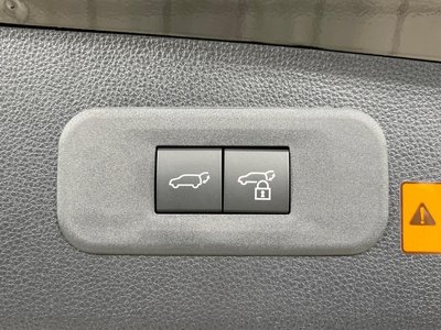 TOYOTA CROWN ESTATE - 9