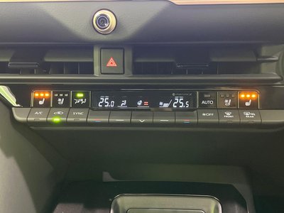 TOYOTA CROWN ESTATE - 8