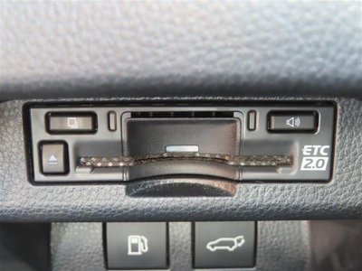 TOYOTA CROWN SPORT - 8