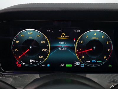 MERCEDES-BENZ E-CLASS - 8