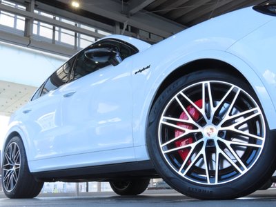 PORSCHE CAYENNE - 6