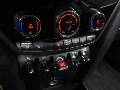 صورة مصغرة 32 لـ 2023 MINI COOPER COUNTRYMAN
