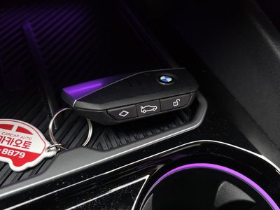 2025 BMW 5 SERIES thumbnail 15