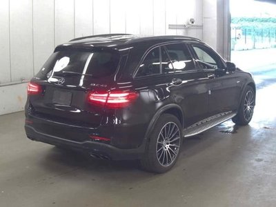 صورة 3 لـ 2017 Mercedes-BENZ MERCEDES-AMG