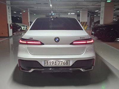 BMW 7 SERIES - 3