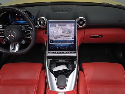 صورة 5 لـ 2023 Mercedes-BENZ SL