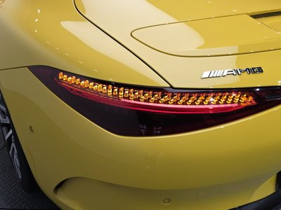 صورة 10 لـ 2023 Mercedes-BENZ SL