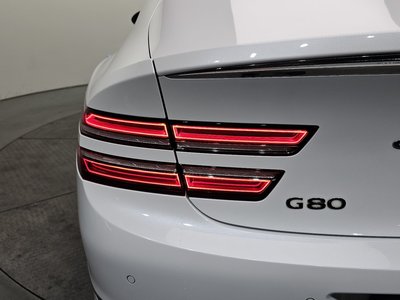 GENESIS G80 (RG3) - 10
