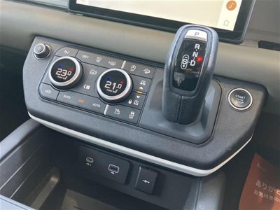 صورة مصغرة 68 لـ 2021 LAND Rover DEFENDER