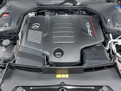 2025 Mercedes-BENZ GT AMG — фото 7