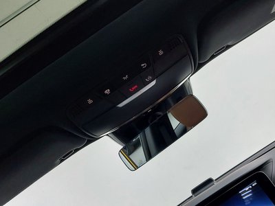 2025 Mercedes-BENZ GT AMG — миниатюра 17