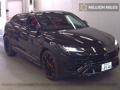 LAMBORGHINI URUS - 1