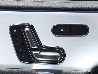 صورة مصغرة 48 لـ 2025 Mercedes-BENZ A-CLASS AMG