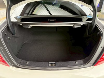 2014 Mercedes-BENZ C-CLASS AMG thumbnail 38