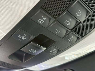 2014 Mercedes-BENZ C-CLASS AMG thumbnail 28