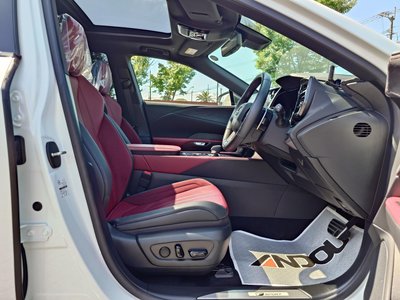 صورة مصغرة 11 لـ 2023 Lexus RX