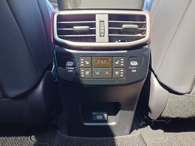 صورة مصغرة 25 لـ 2023 Lexus RX