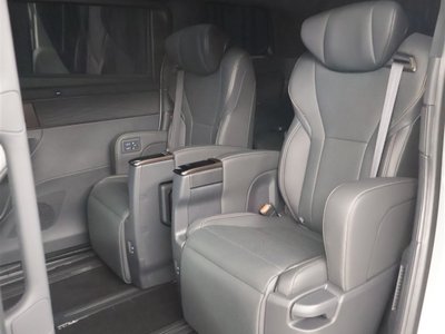 2025 TOYOTA ALPHARD 缩略图 31