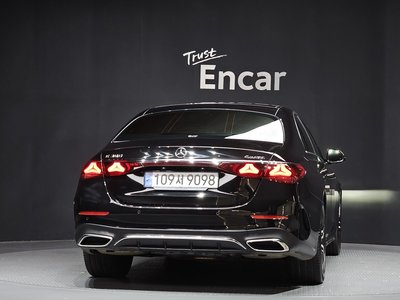 MERCEDES-BENZ E-CLASS - 3