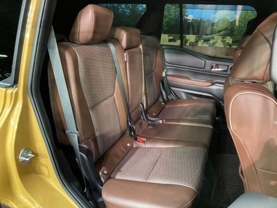 TOYOTA LAND CRUISER 250 - 9