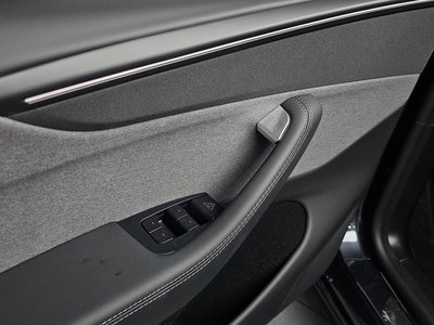 2026 Tesla MODEL Y — миниатюра 35