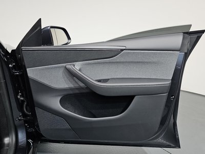 2026 Tesla MODEL Y — миниатюра 14