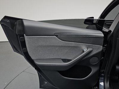 2026 Tesla MODEL Y — миниатюра 15