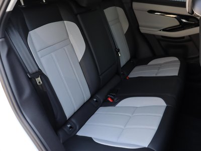 2025 LAND Rover RANGE ROVER EVOQUE — миниатюра 25