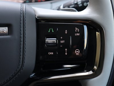 2025 LAND Rover RANGE ROVER EVOQUE — миниатюра 40