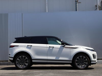 2025 LAND Rover RANGE ROVER EVOQUE — миниатюра 16