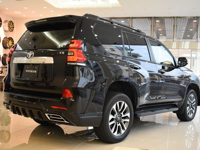 TOYOTA LAND CRUISER PRADO - 10