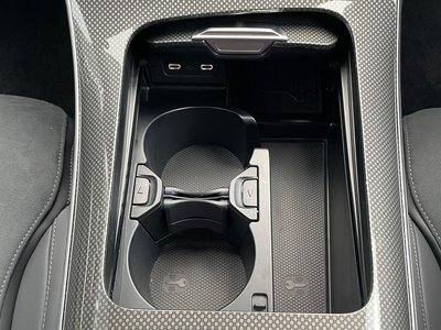 2024 Mercedes-BENZ C-CLASS thumbnail 17