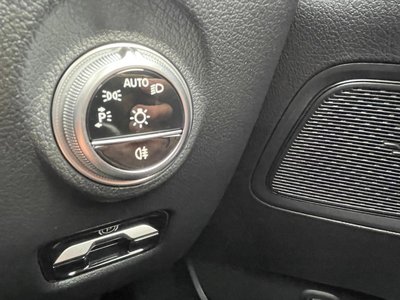 2024 Mercedes-BENZ C-CLASS thumbnail 11