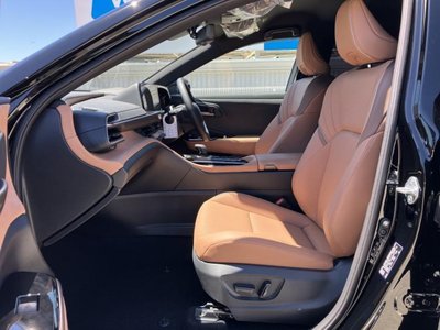 2024 Toyota CROWN SPORT 照片 7