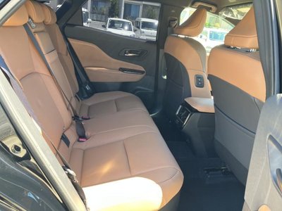 2024 Toyota CROWN SPORT 照片 5