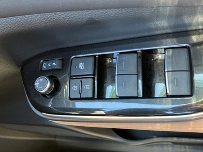 2024 Toyota CROWN SPORT — миниатюра 27