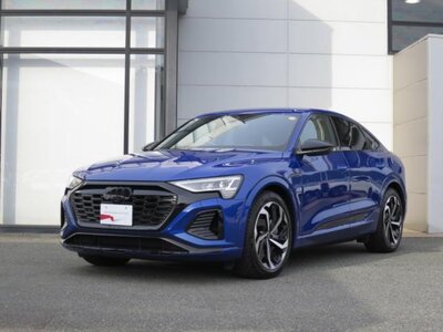 AUDI Q8 SPORTBACK E-TRON