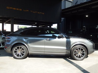صورة 8 لـ 2021 Porsche CAYENNE