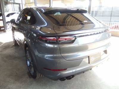 2021 Porsche CAYENNE — миниатюра 11